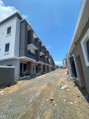 4bdrm Duplex in Victoria Island Extension for sale