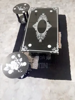 4-Piece Living Room Set - Glass Table, 2 Stools a Rug