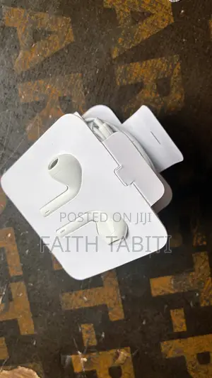 Original Apple Earbods