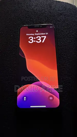 Apple iPhone X 64 GB Black