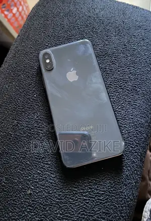 Apple iPhone X 64 GB Black