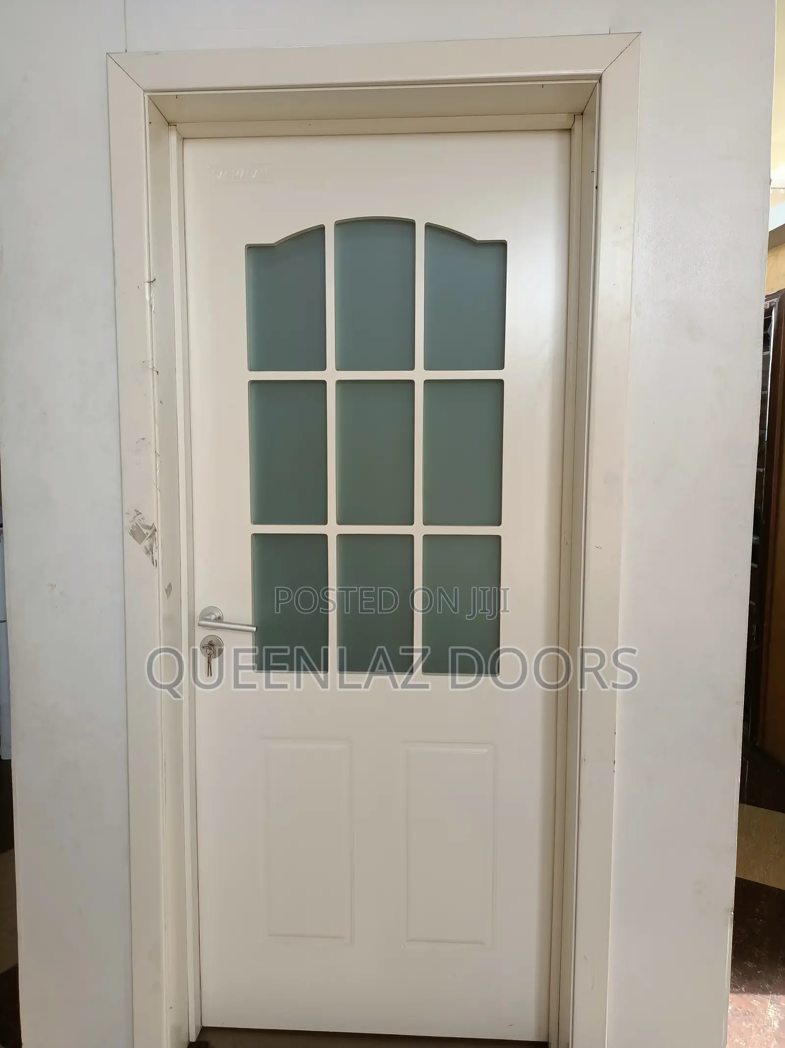 White Solid Wood With Glass
