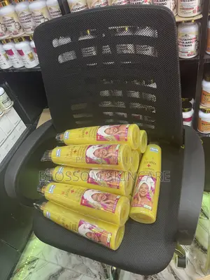 Gluta White Shower Bath