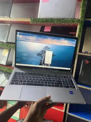 Laptop HP ProBook 450 G9 16GB Intel Core i7 SSD 512GB