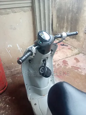 Honda CBX 2017 White