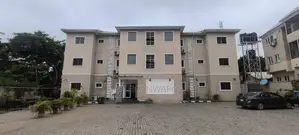Star Luxury Apartments and Suites
