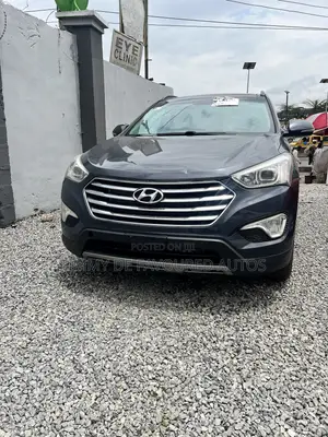 Hyundai Santa Fe Limited w/Saddle Interior 4dr SUV (3.3L 6cyl 6A) 2015