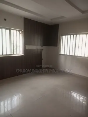 3bdrm Block of Flats in Wuse 2 Property for rent