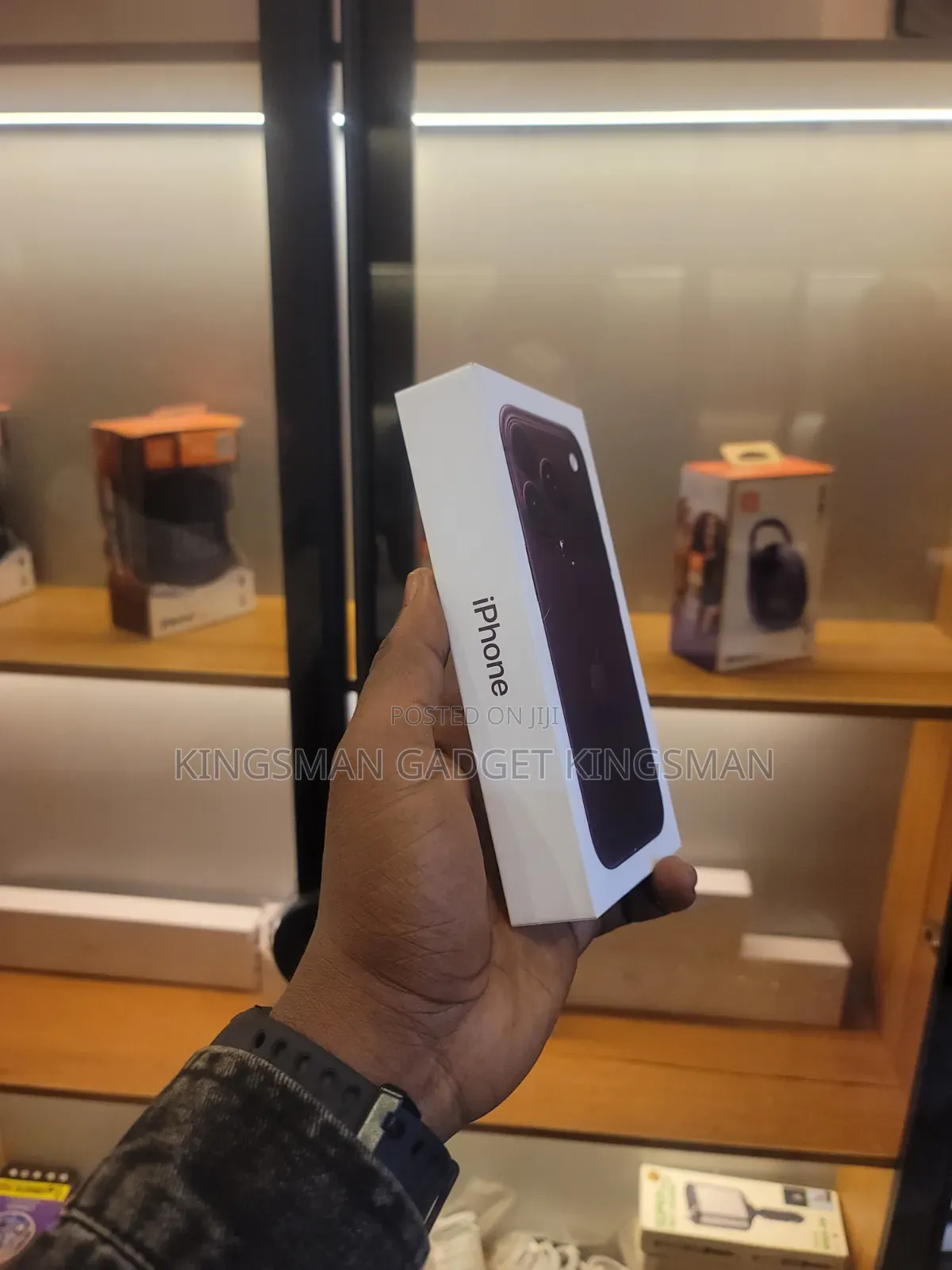 New Apple iPhone 18 Pro 256 GB Red
