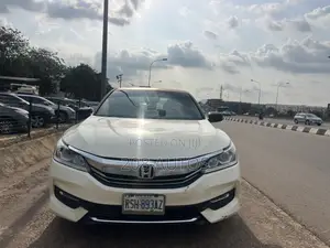 Honda Accord EX 4dr Sedan FWD (2.4L 4cyl 2A) 2013 Off white