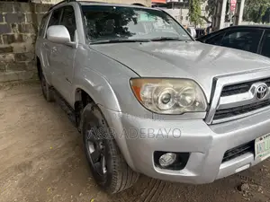 Toyota 4-Runner 2006 Silver