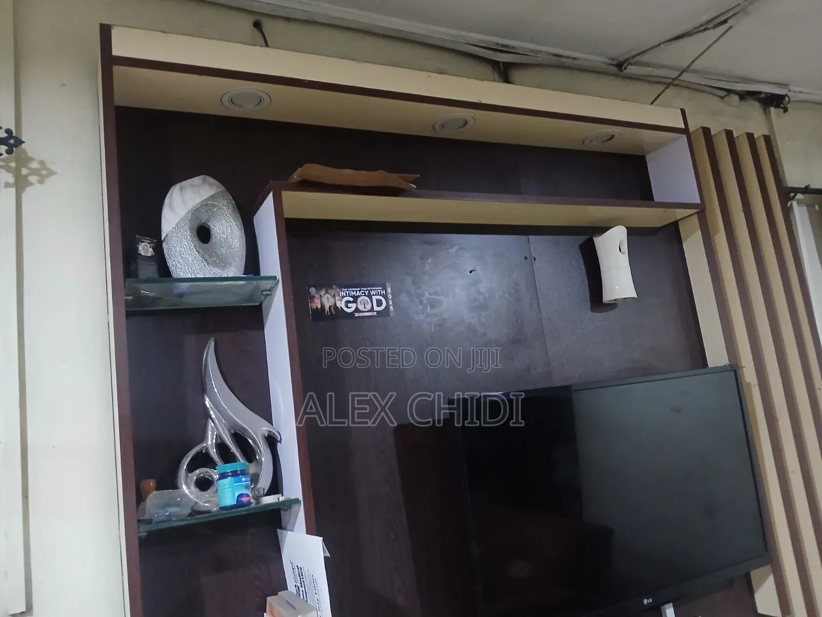 TV Console