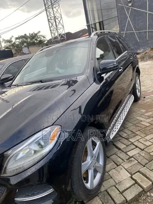 Mercedes-Benz GLE-Class 2016 Black