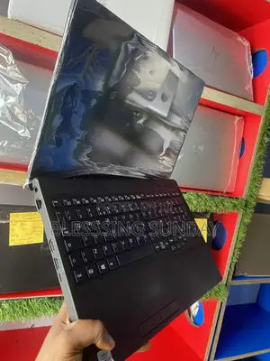 Laptop Fujitsu Lifebook A3510 8GB Intel Core i3 SSD 128GB