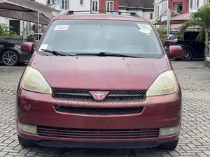 Toyota Sienna XLE AWD 2005 Red
