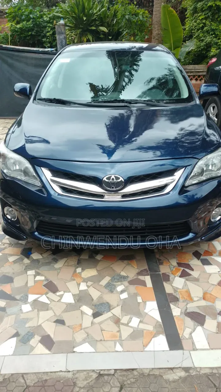 Toyota Corolla 2013 Blue