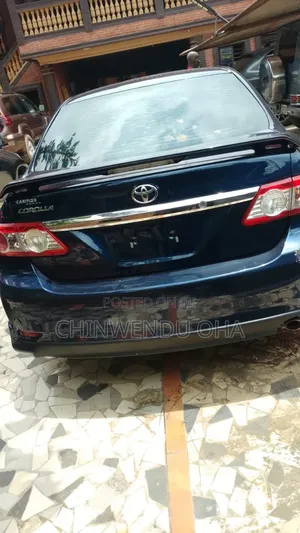Toyota Corolla 2013 Blue