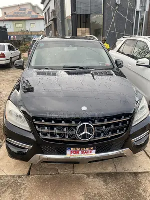 Mercedes-Benz M Class 2013 Black