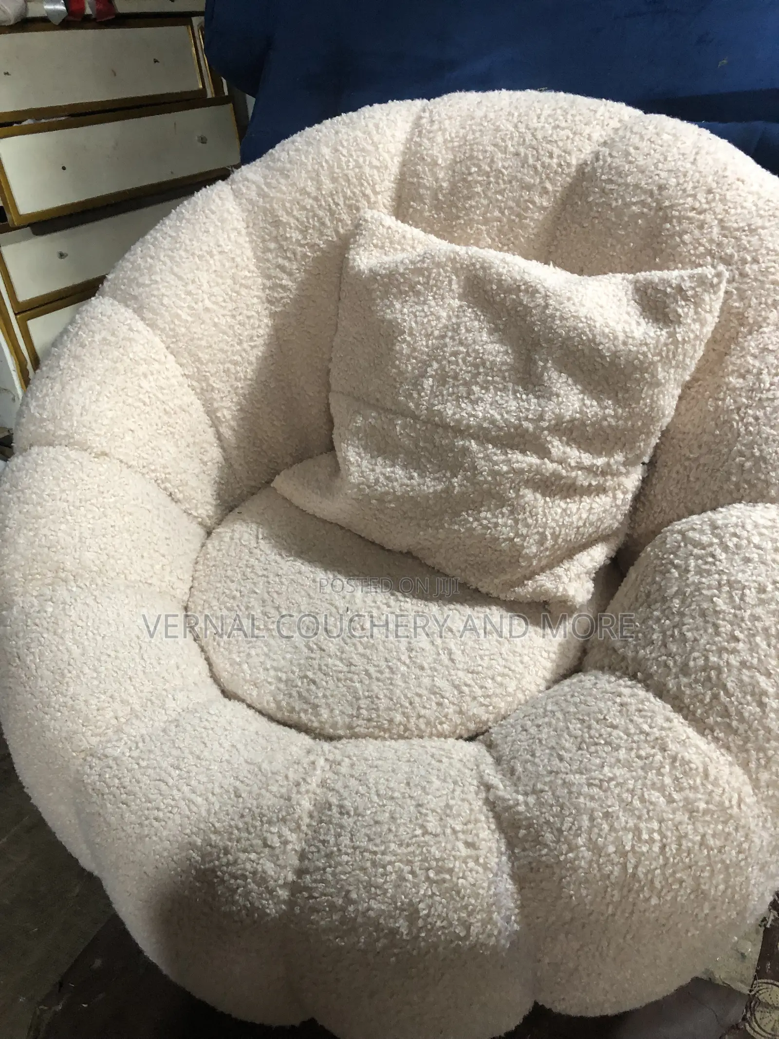 Single Sitter Chair