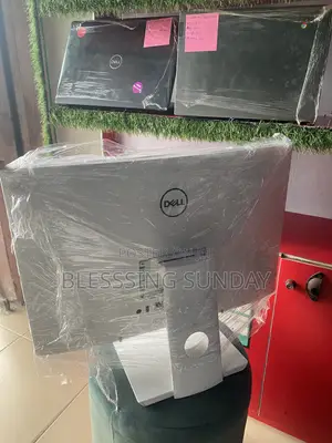 Desktop Computer Dell 8GB Intel Core i5 SSD 256GB