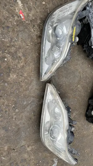 Tokunbo Headlight ES 08