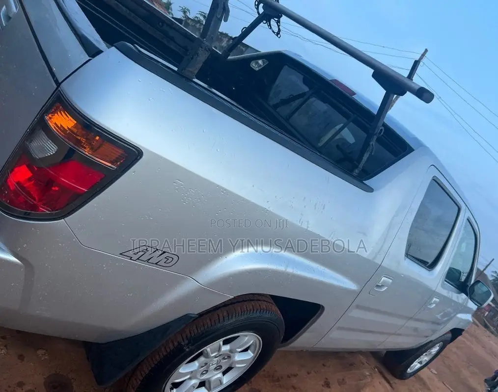 Honda Ridgeline 2007 Silver