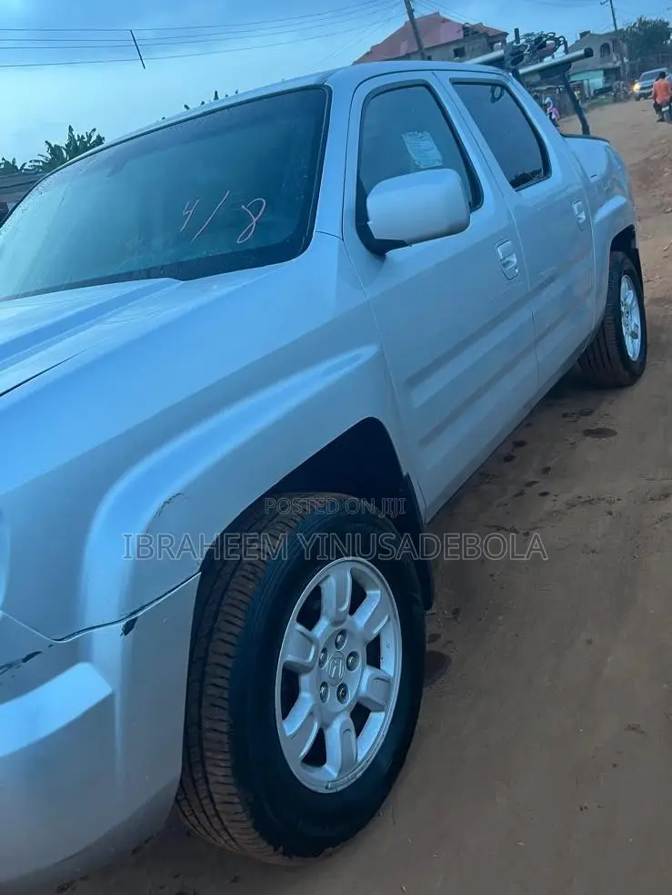 Honda Ridgeline 2007 Silver