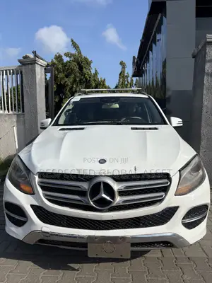 Mercedes-Benz GLE-Class 2016 White