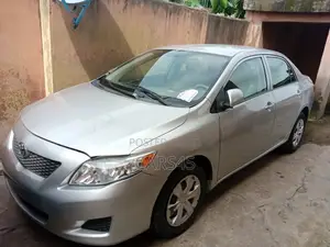 Toyota Corolla 2009 Silver