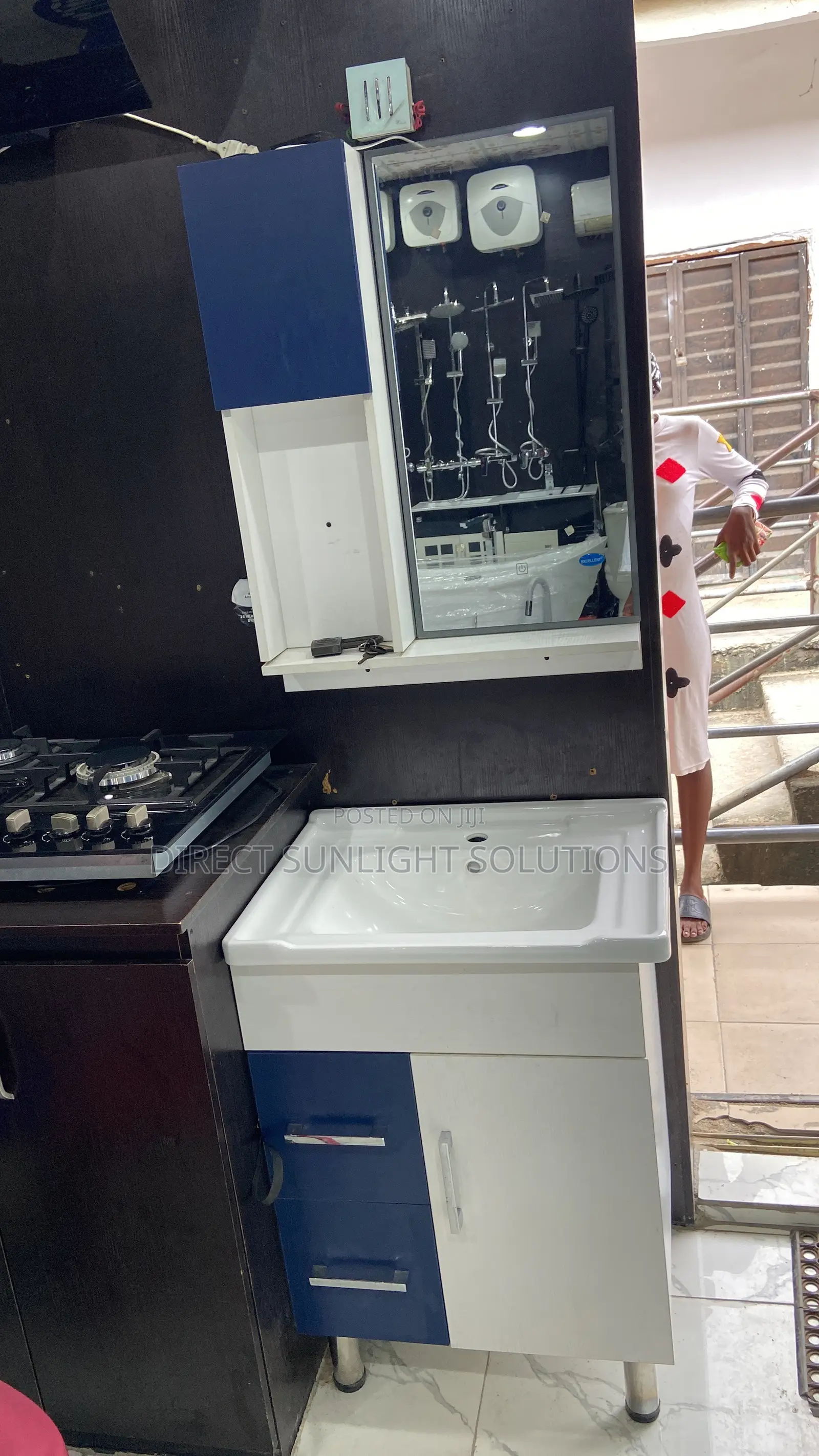 Washing Hand Basic With the Cabinet