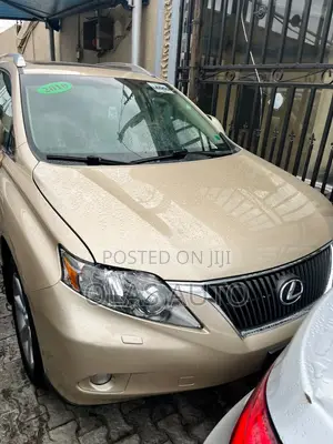Lexus RX 2010 Gold