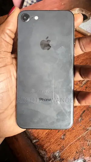 Apple iPhone 8 64 GB Black