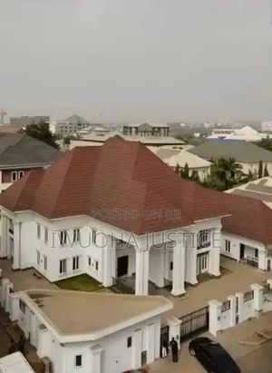 12bdrm Mansion in Jabi Estate for sale