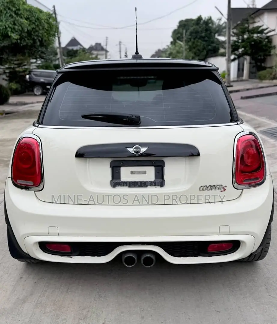 Mini Cooper 2016 White