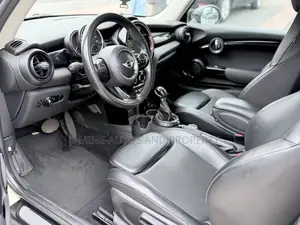Mini Cooper 2016 White