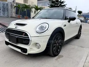Mini Cooper 2016 White