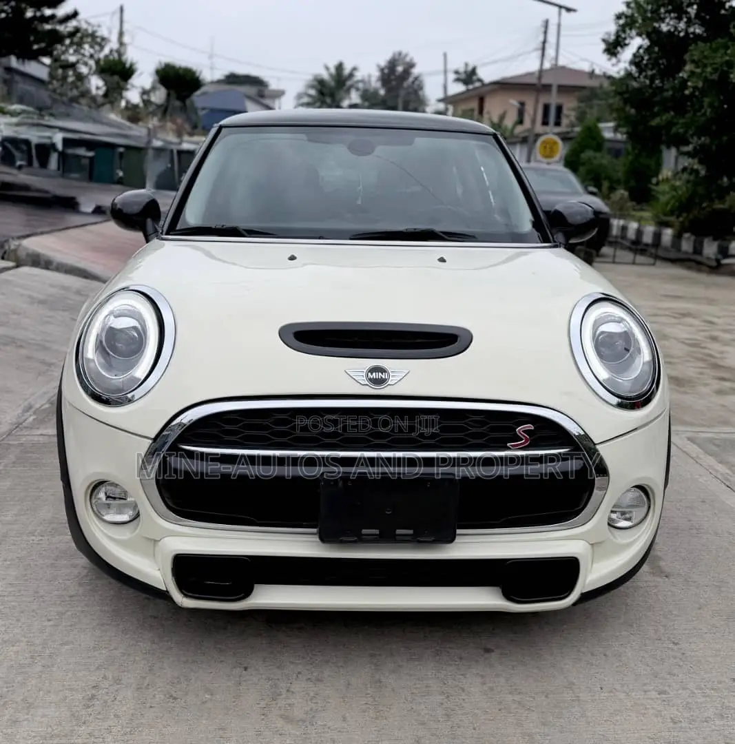 Mini Cooper 2016 White