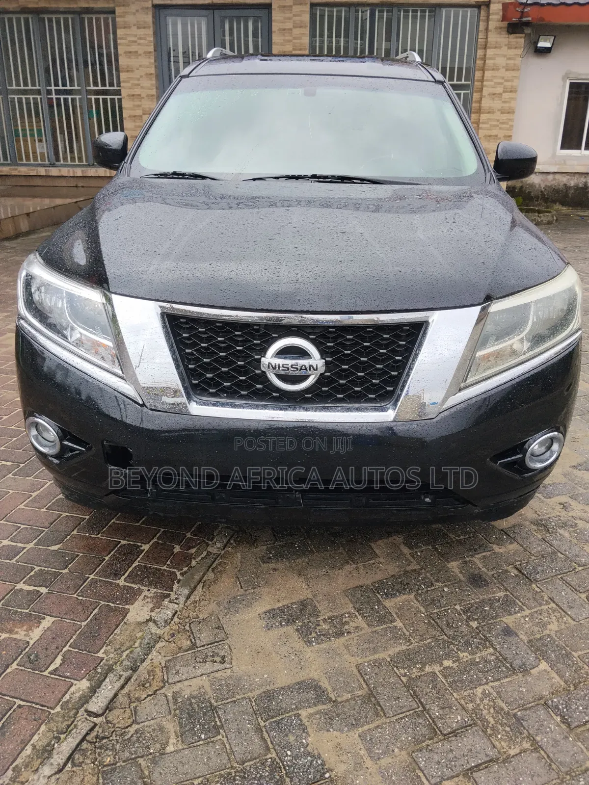 Nissan Pathfinder 2015 Black