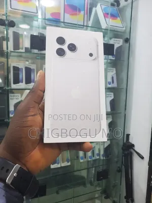 New Apple iPhone 18 Pro Max 256 GB Silver