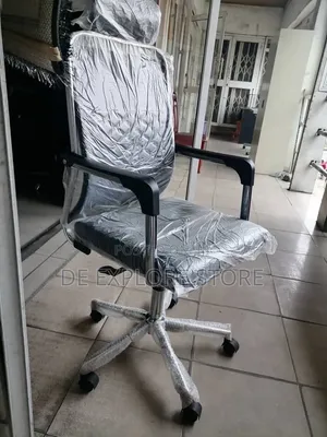 Swivel Office Chair