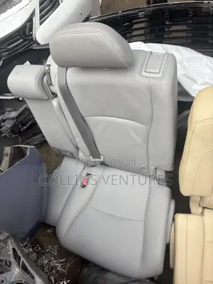 Complete Seat Toyota Highlander 2008-12 Available
