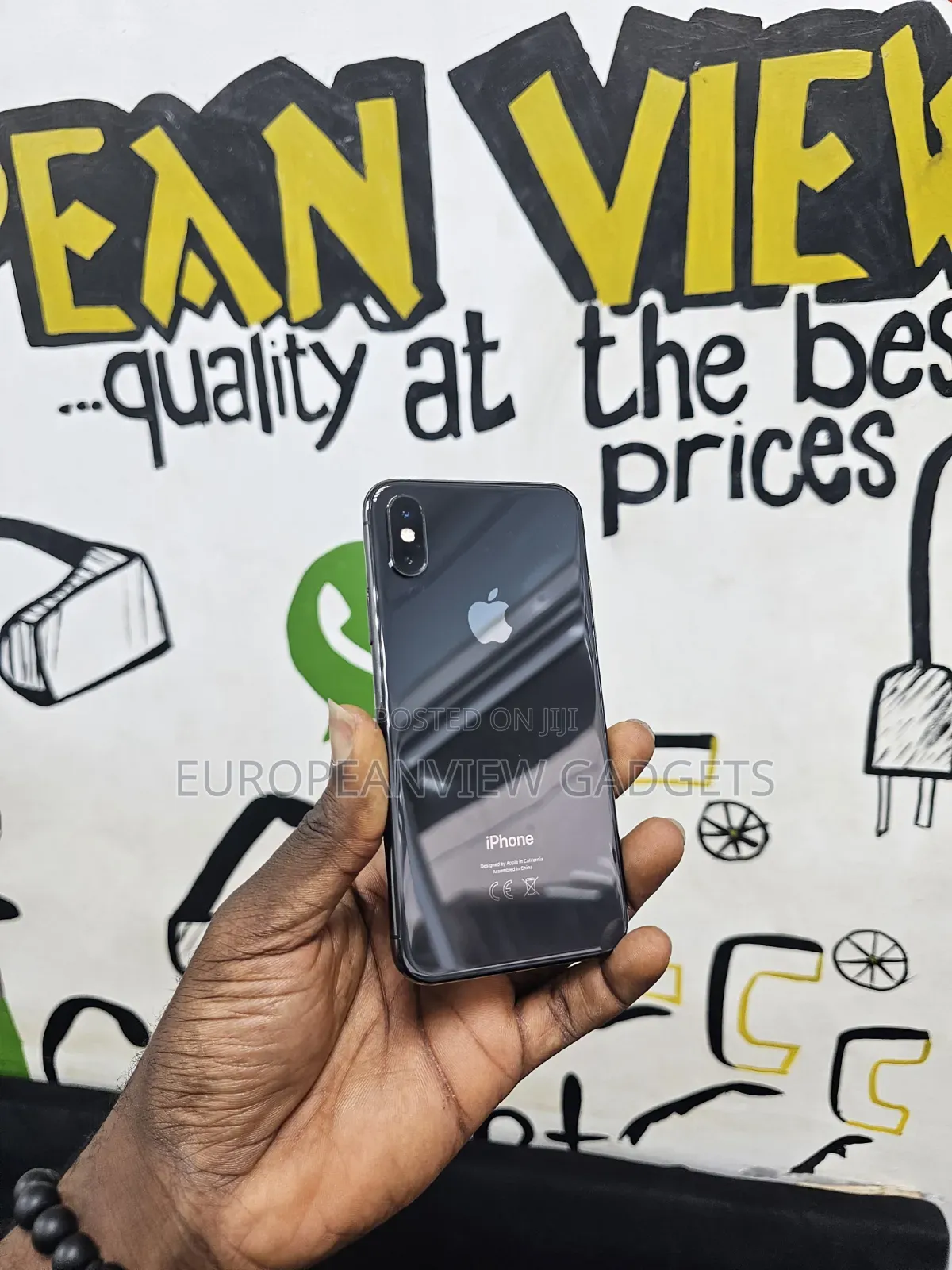 Apple iPhone XS 64 GB Black