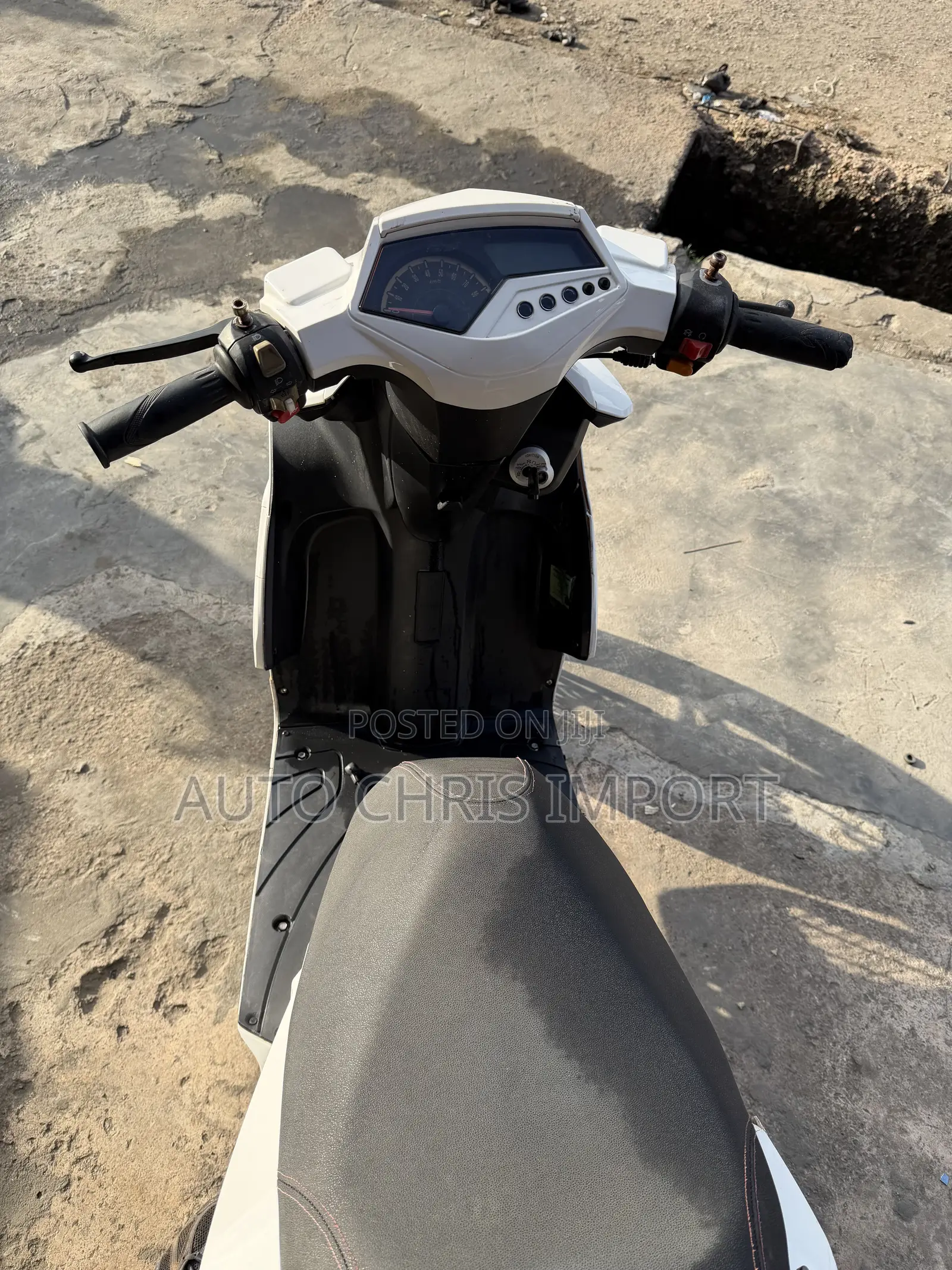 Motorcycle 2019 White