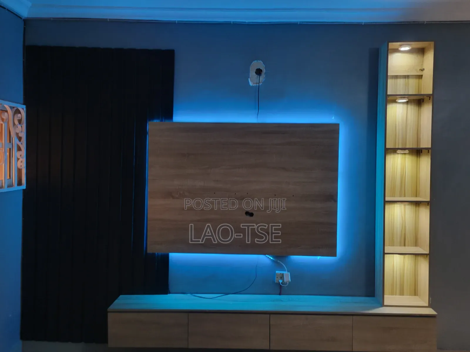 Minimalist Affordable HDF TV Console