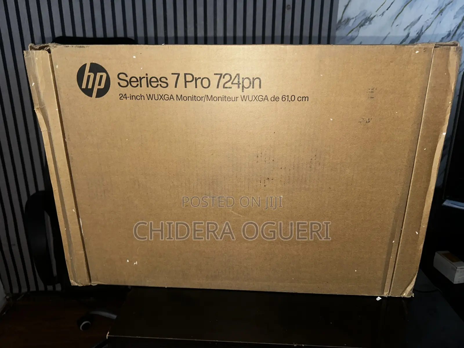 HP SERIES 7 Pro 724 Pin