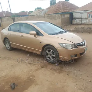 Honda Civic 2008 Gold