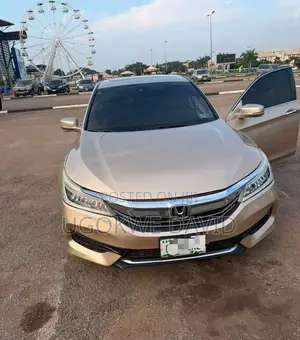 Honda Accord 2016 Gold