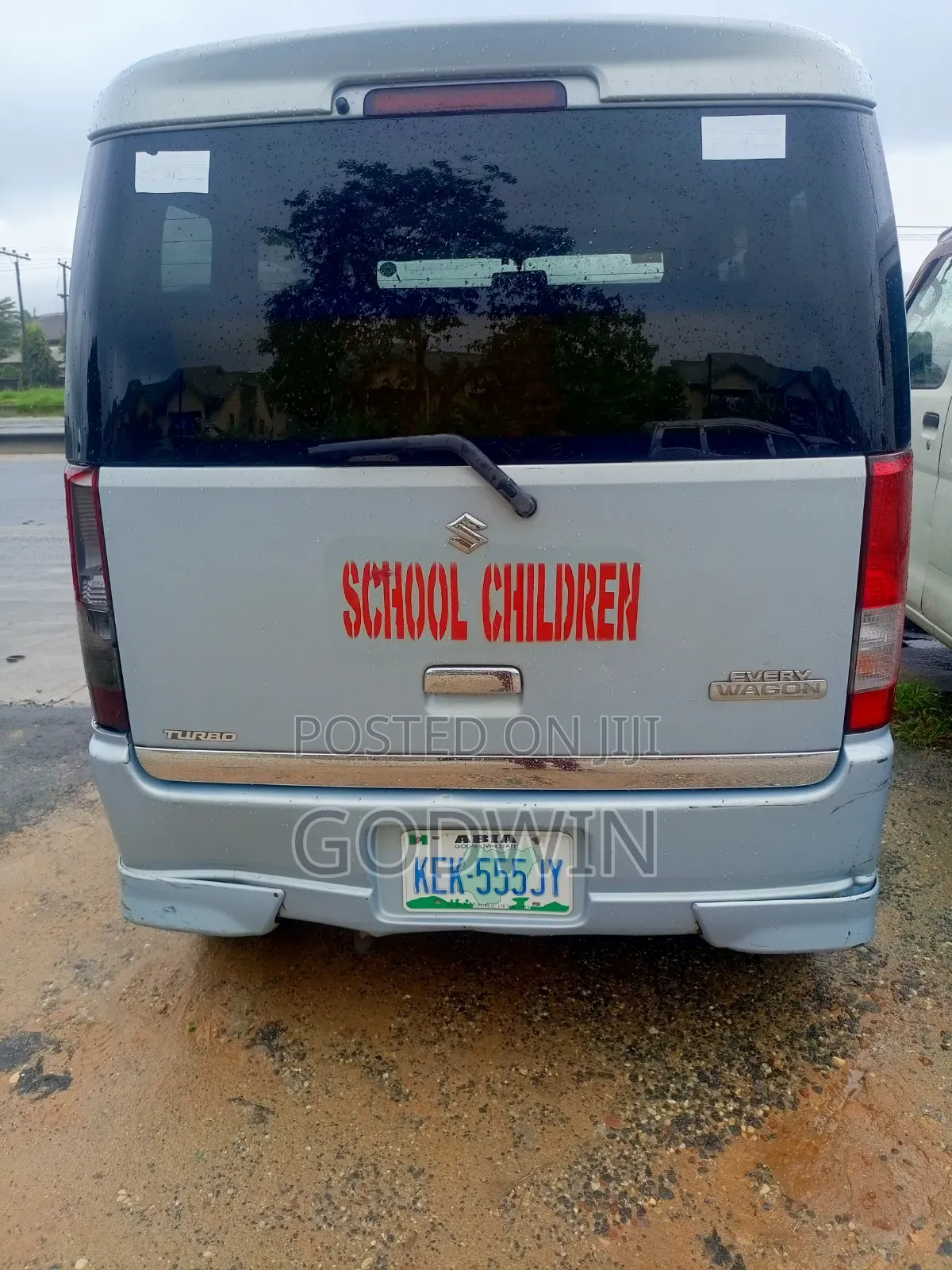 Suzuki APV Minibus 2015 Blue