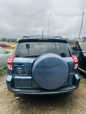 Toyota RAV4 2009 Blue