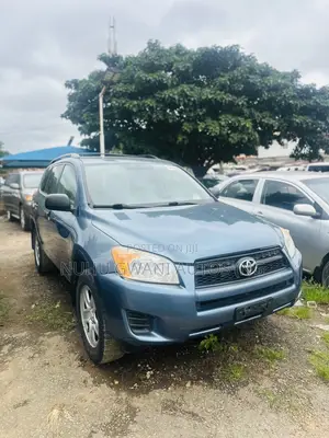 Toyota RAV4 2009 Blue